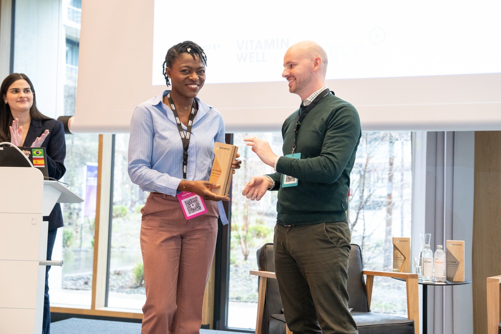 Pitch Coach | Winner of Several Competitions | Gained pitching experience in Canada, in the US (Boston – Las Vegas – Houston…) and Europe (Cambridge – Paris – Aarhus – Madrid…)